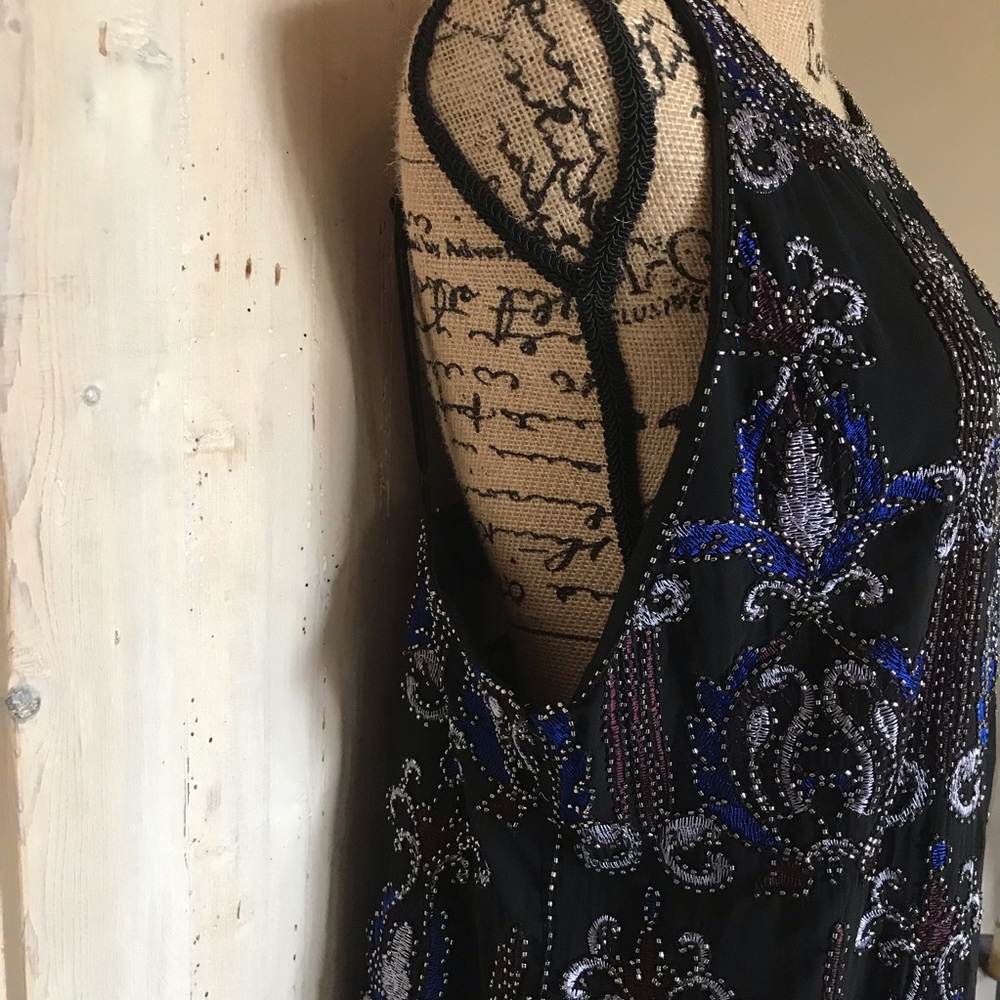BEADED DRESS  🖤 - Picture 6 of 8